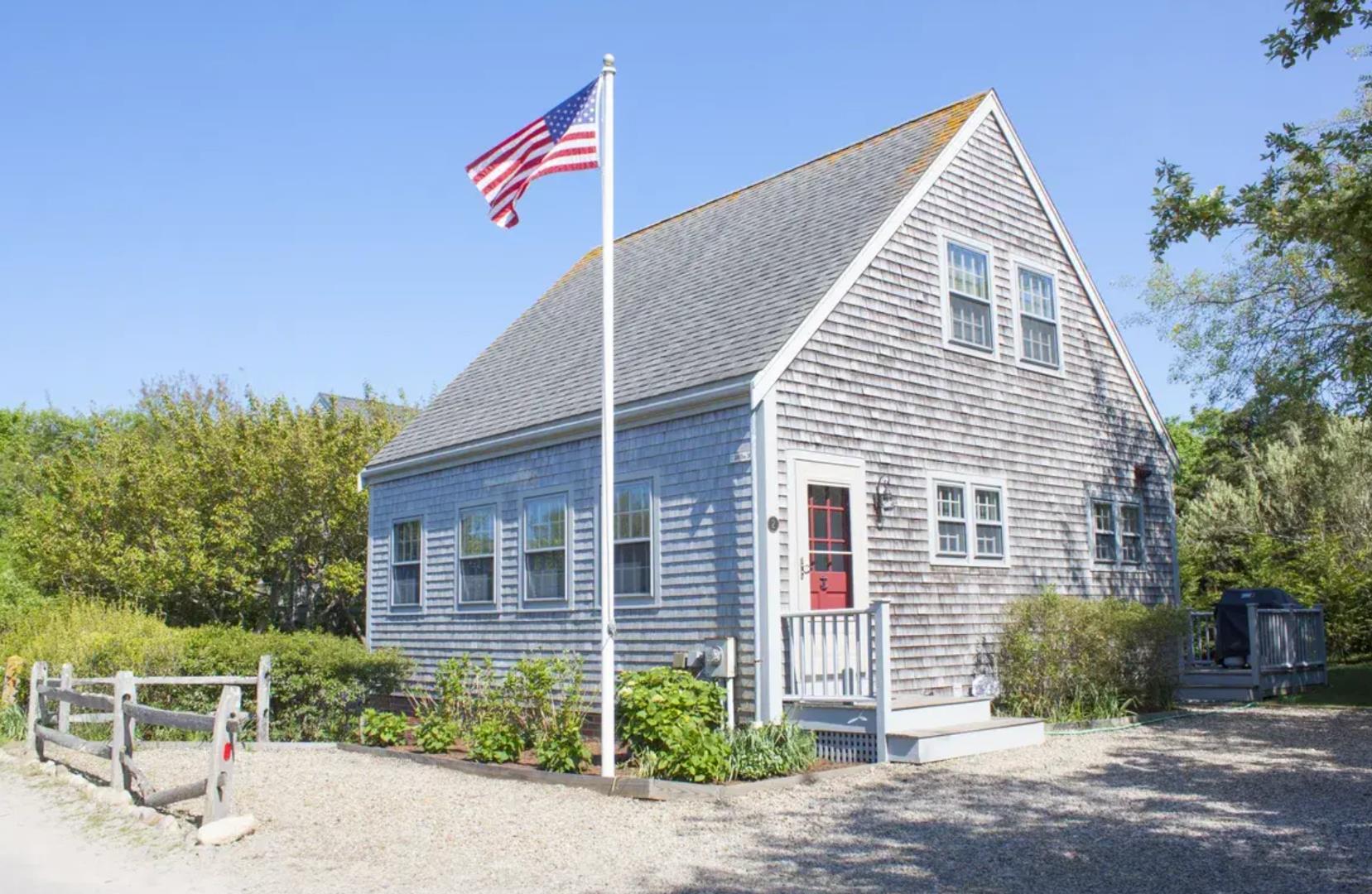 2 Saratoga Lane Nantucket
