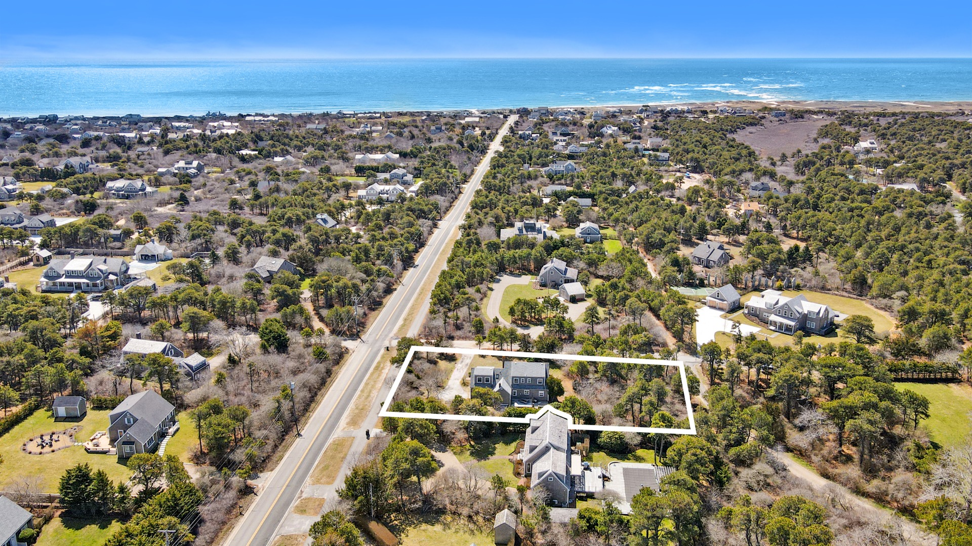 137 Surfside Road Nantucket