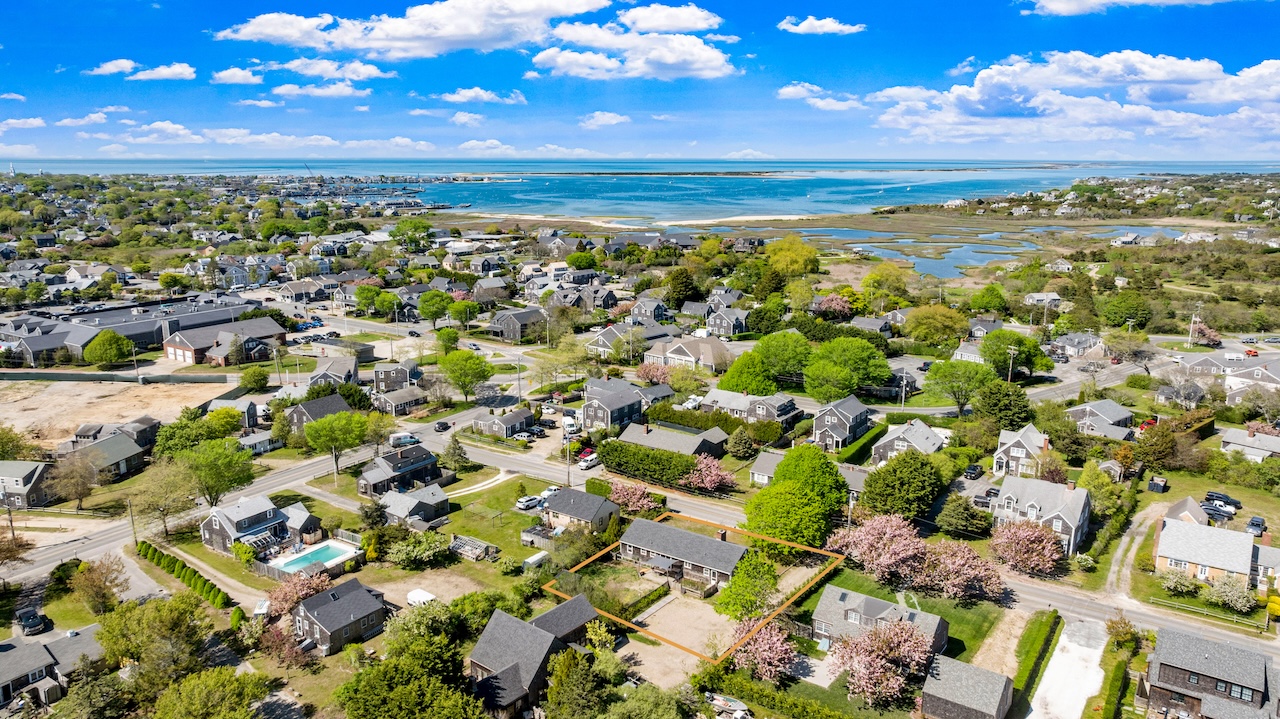 3 Newtown Road Nantucket