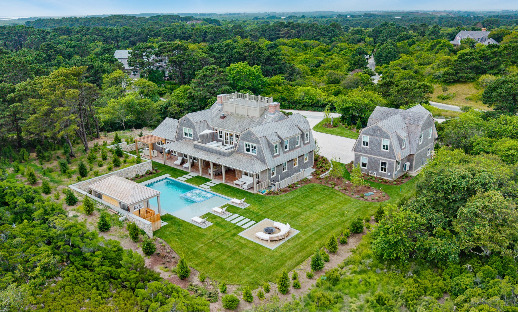 20B Bishops Rise Nantucket
