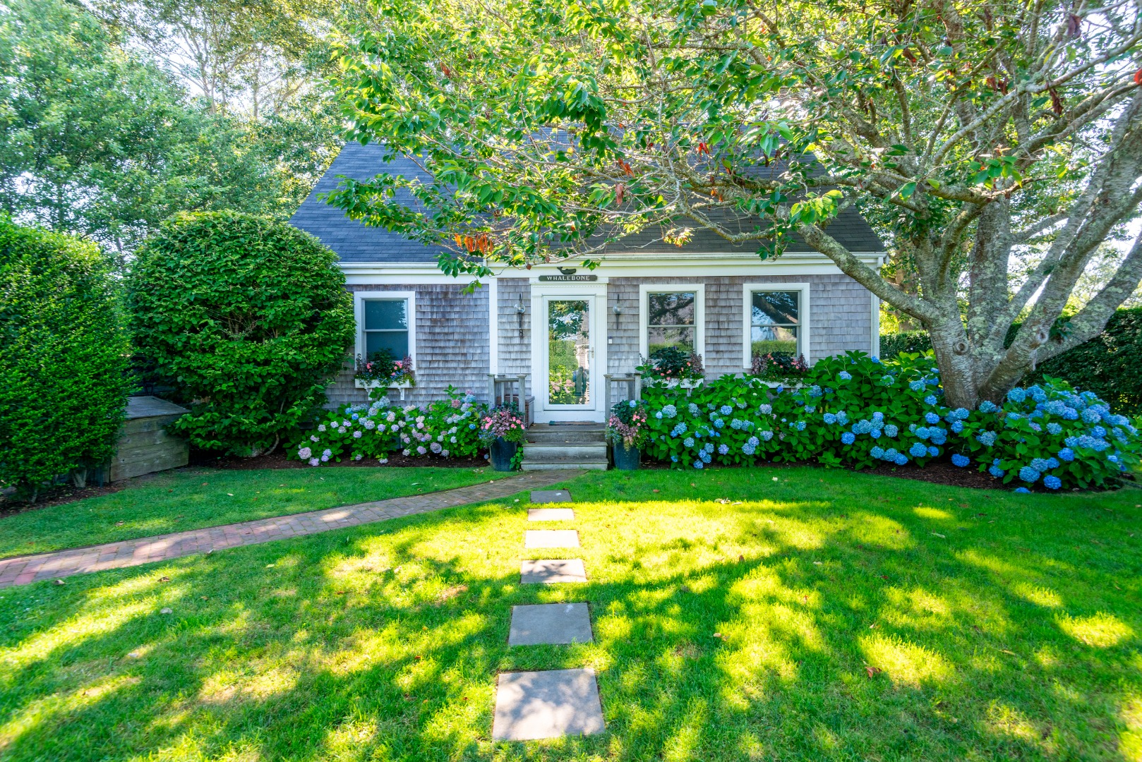 8 Polliwog Pond Road Nantucket