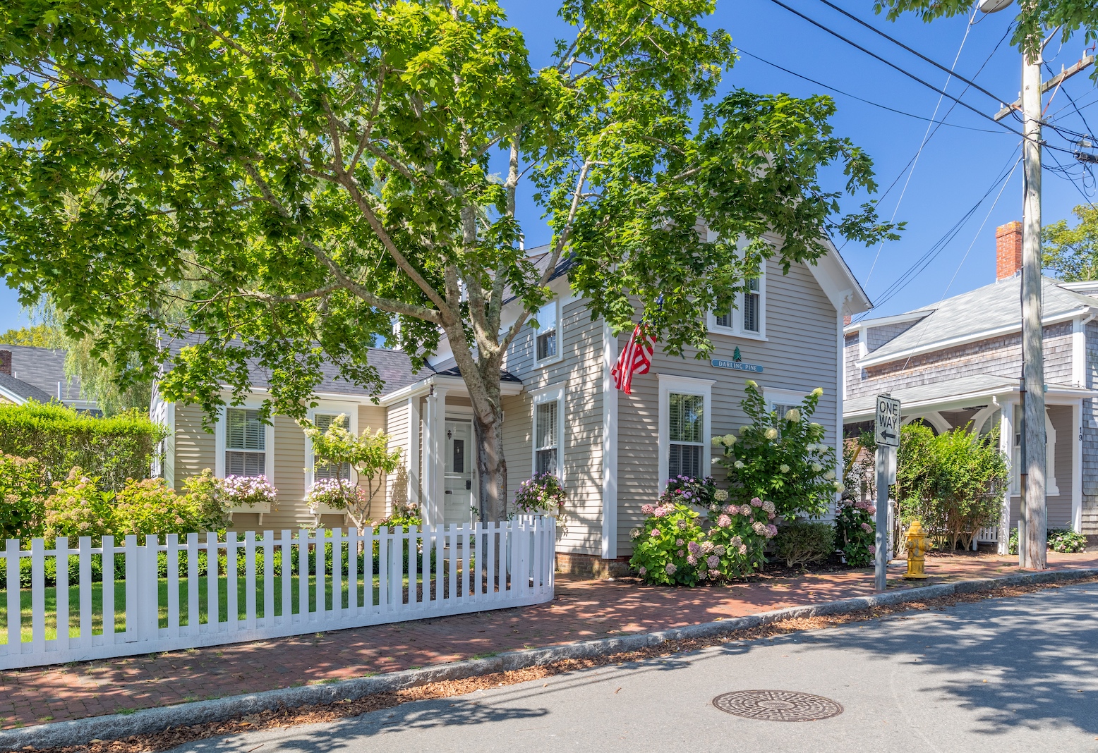 21 Pine Street Nantucket