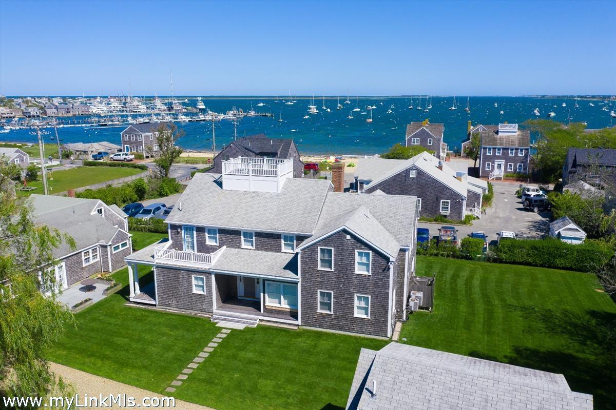 54 Union Street Nantucket