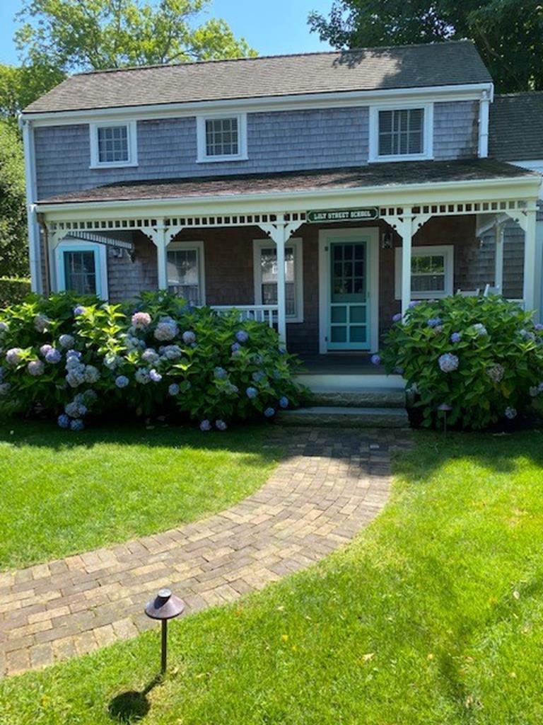 1A Lily Street Nantucket