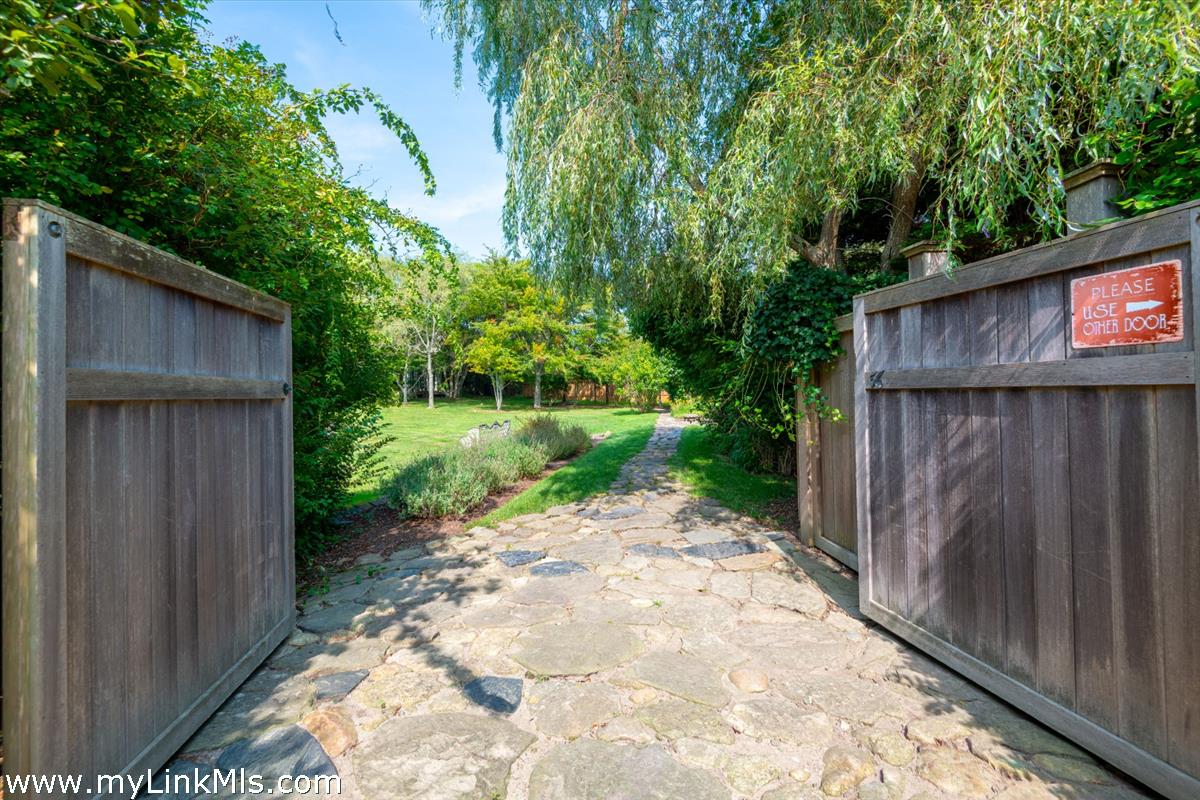 54 & 56 Meadow View Drive Nantucket