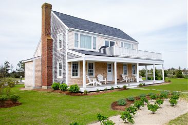 13A&B Western Avenue Nantucket