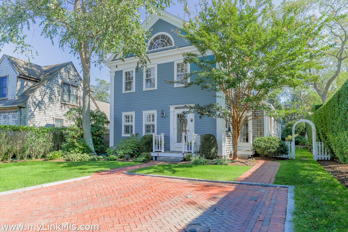3 Goldfinch Drive Nantucket