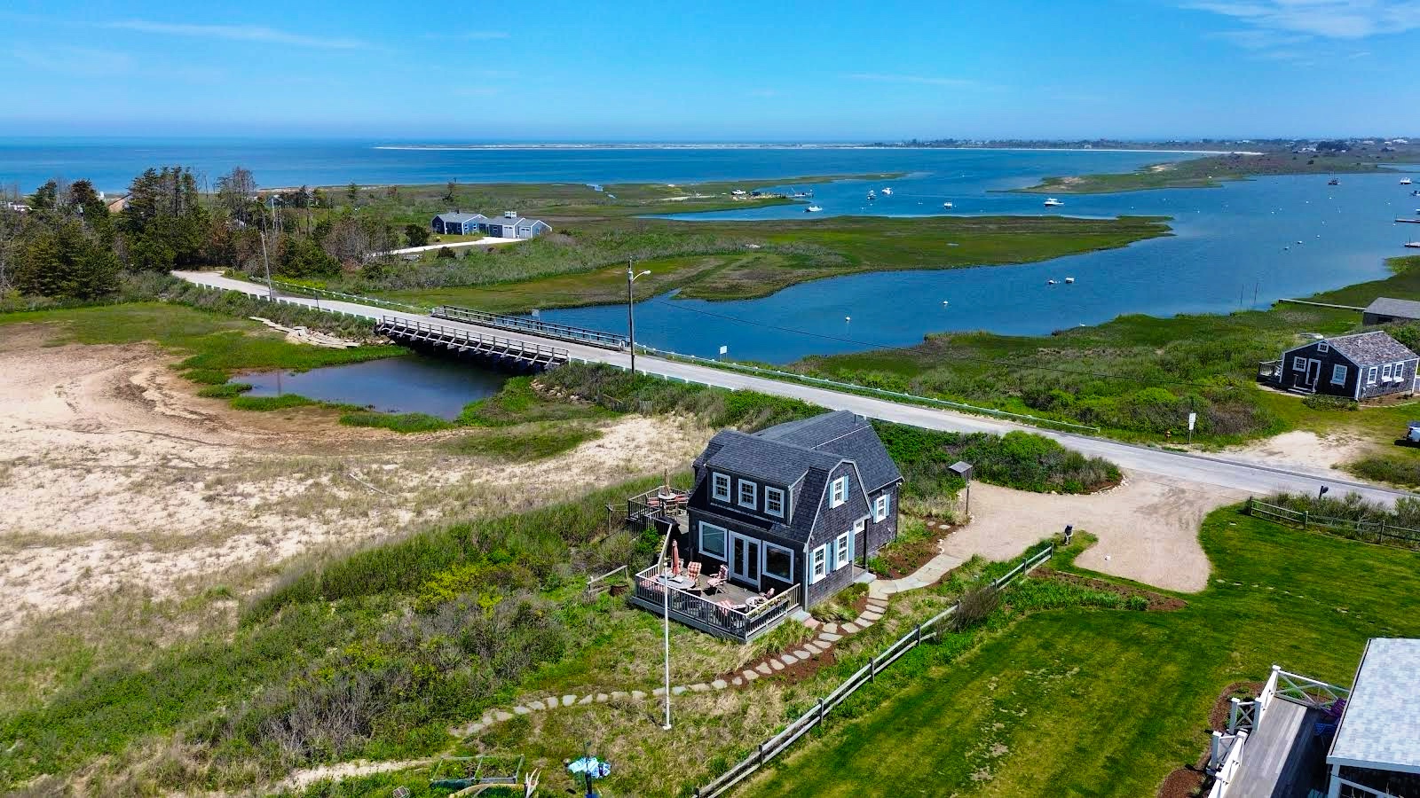 8 Ames Avenue Nantucket
