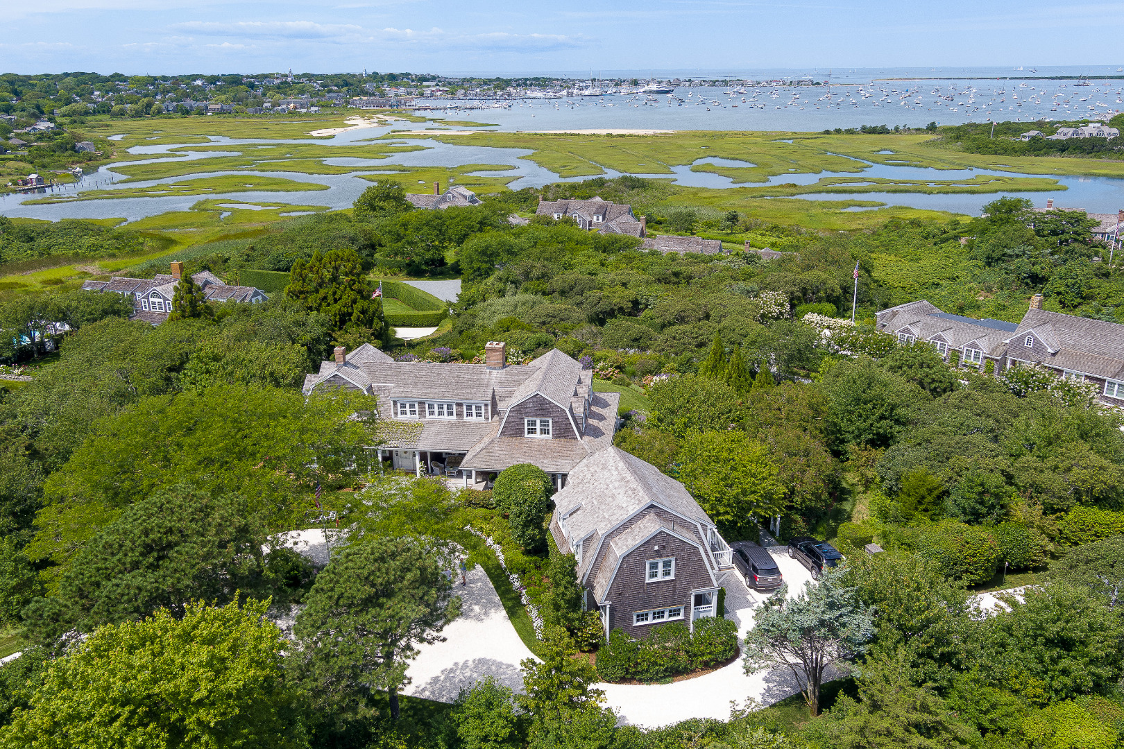 8 Monomoy Road Nantucket