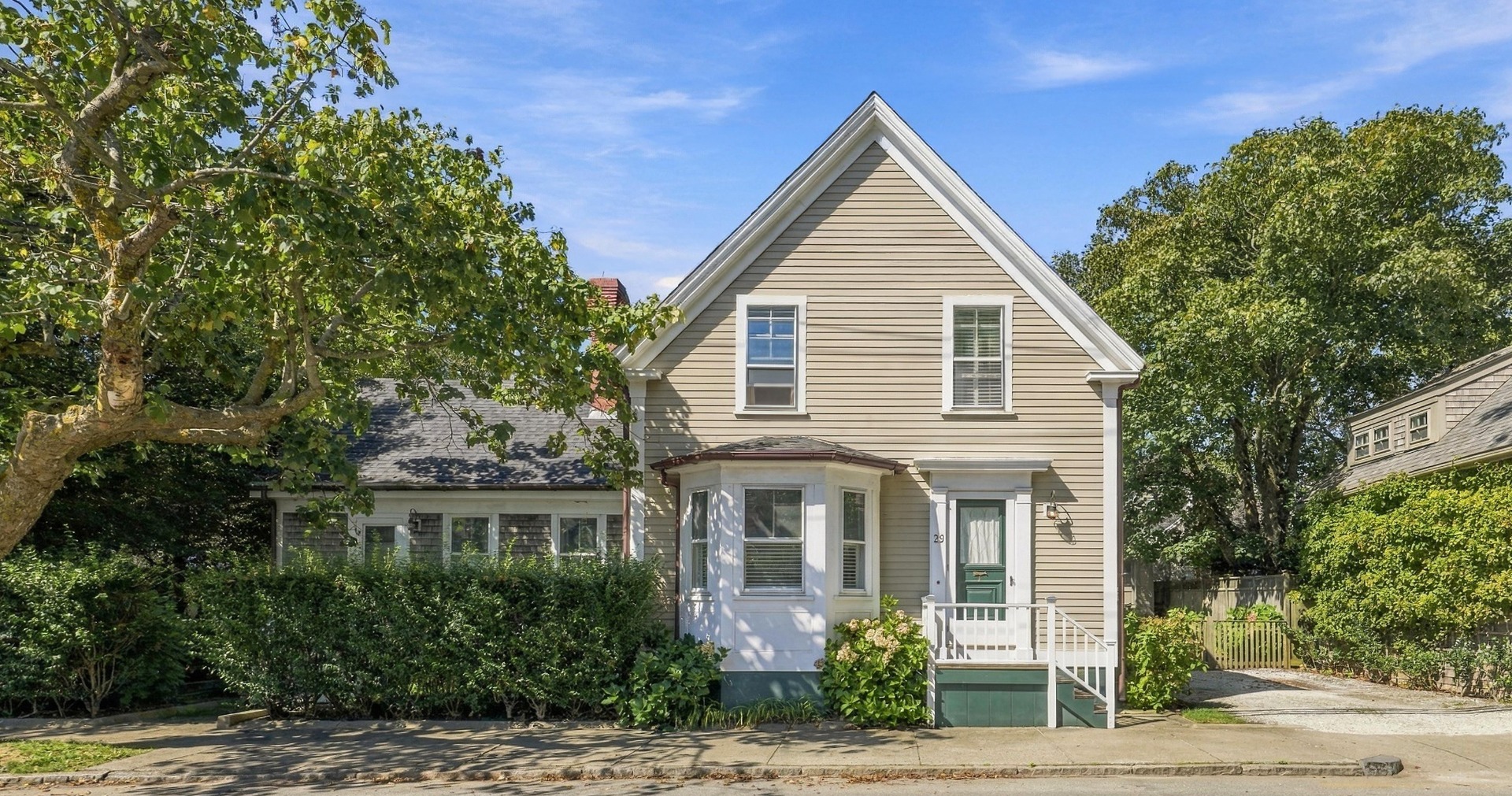 29 29 Milk Street Nantucket