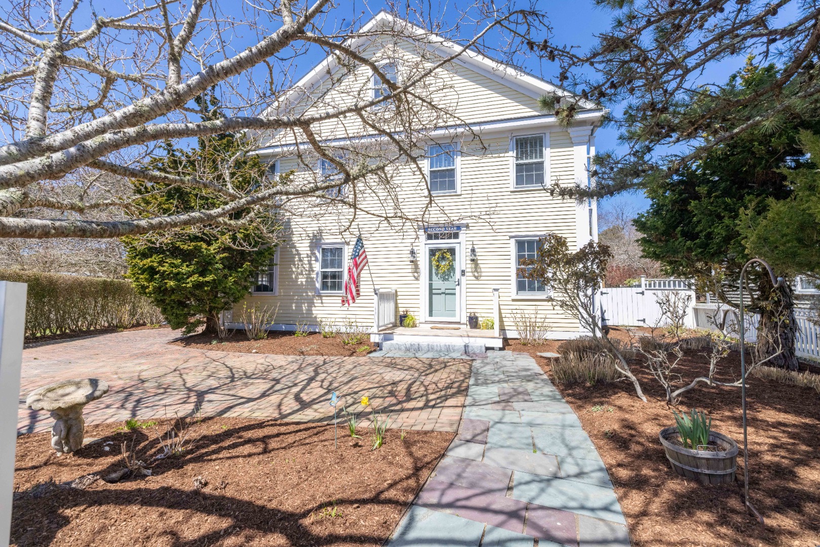 6 Dovekie Court Nantucket