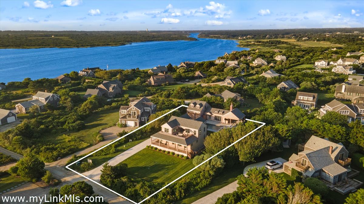 3 Tautemo Way Nantucket