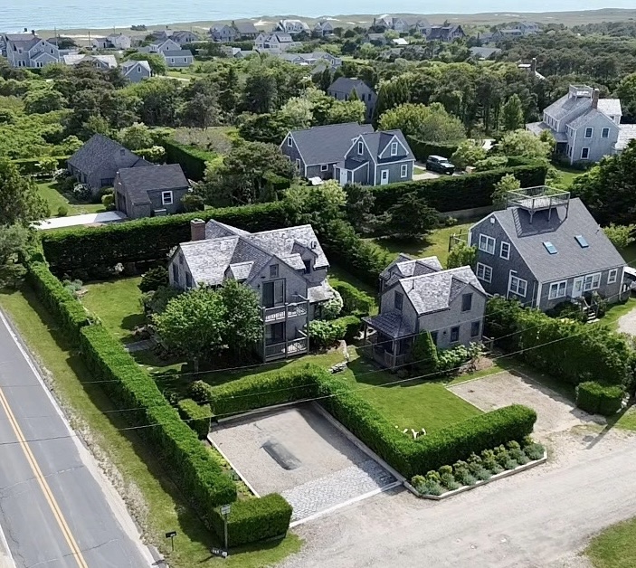 155 Surfside Road Nantucket