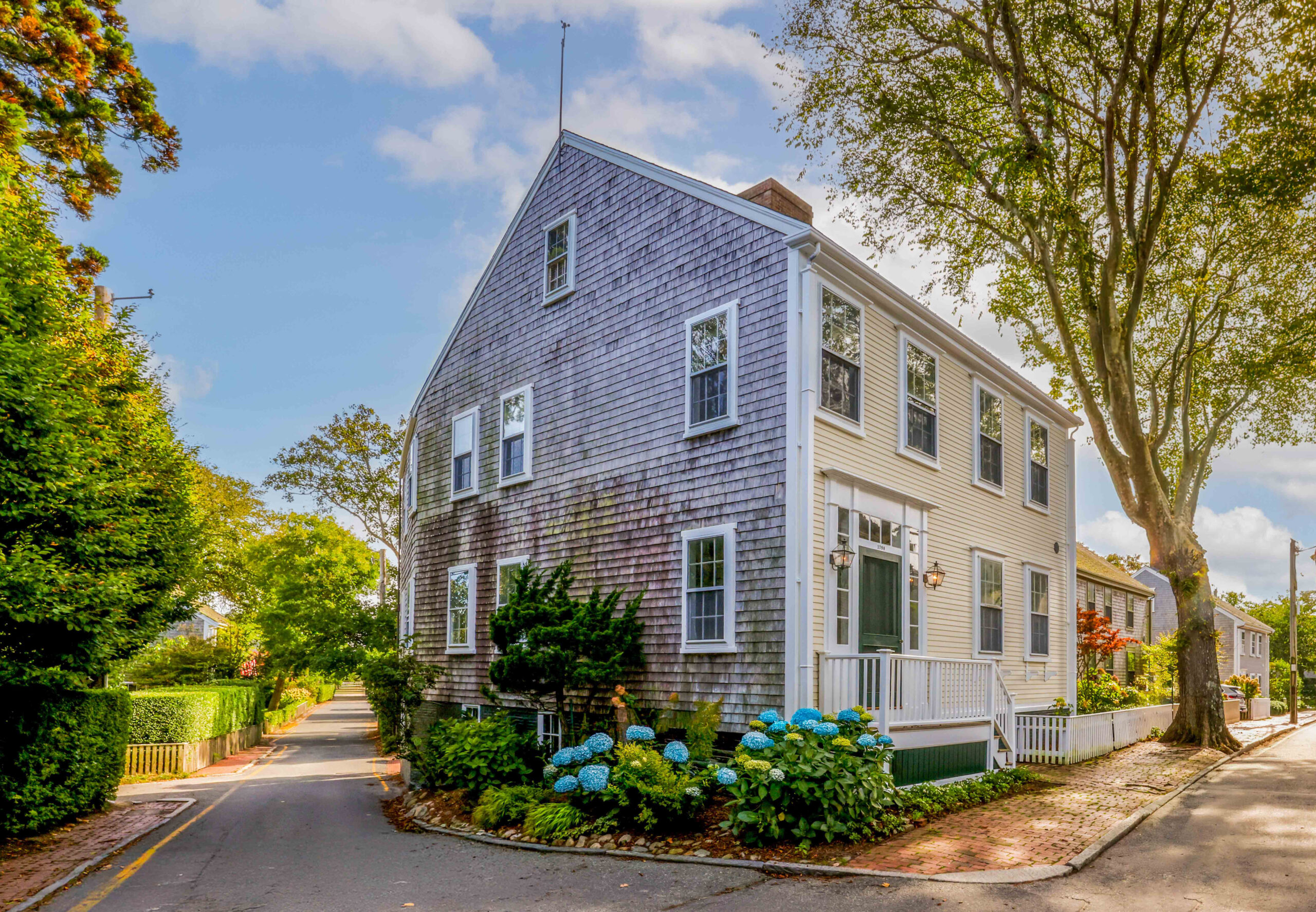 10 Milk Street Nantucket