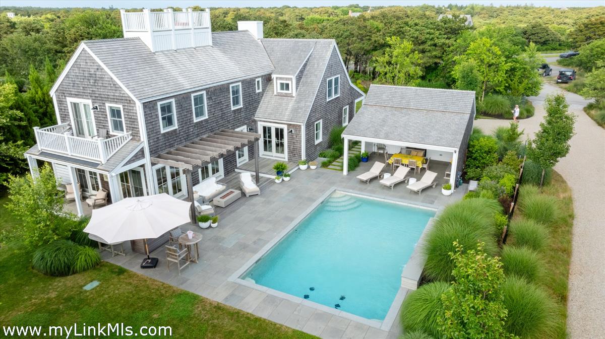 26 Pequot Street Nantucket