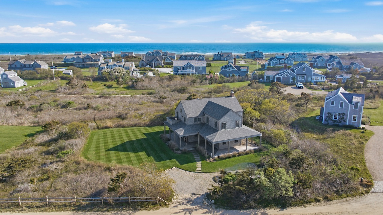 4 Saccacha Avenue Nantucket