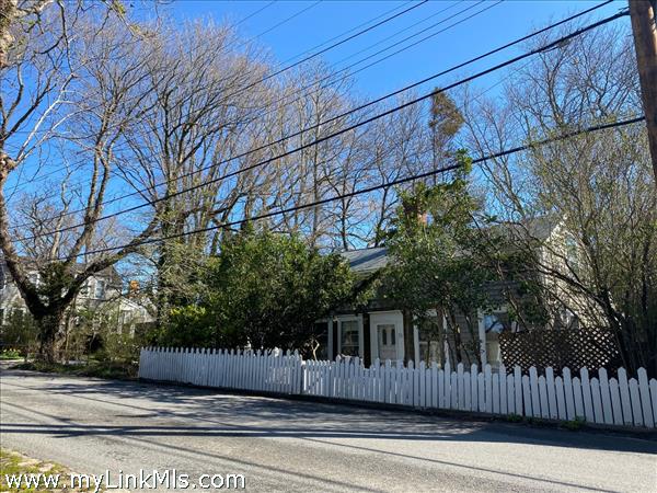 76 Pleasant Street 76 Pleasant Street